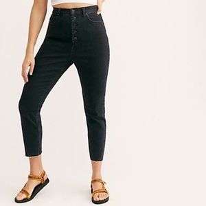curvy black jeans
